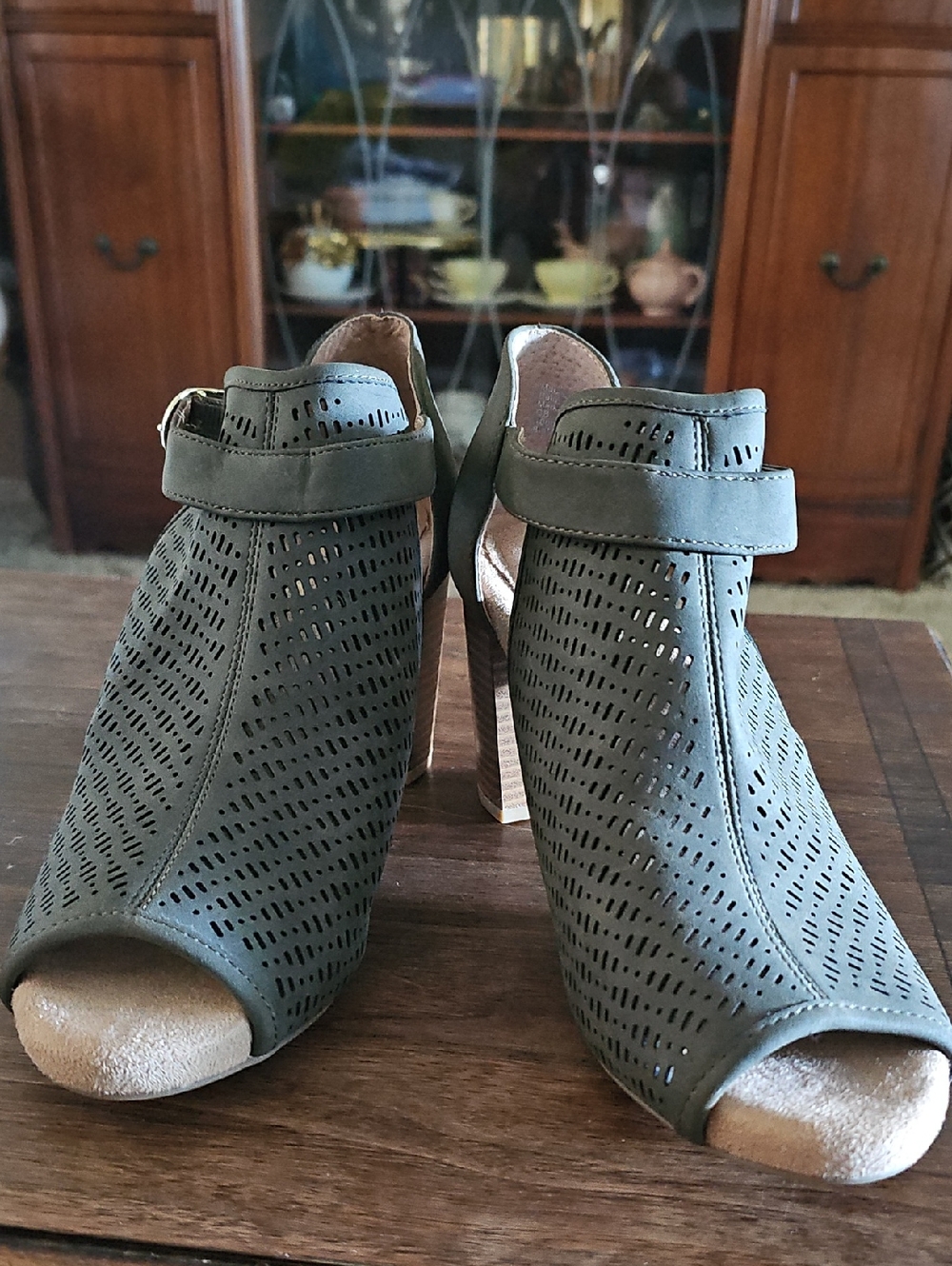 Giani Bernini - Olive Green Perforated Peep-Toe Heels